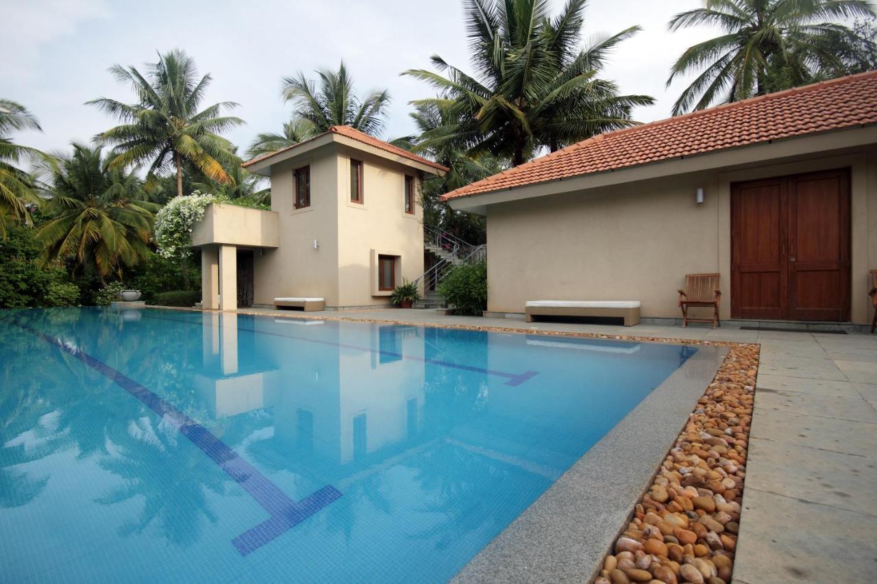 Shreyas Retreat Hotel Nelamangala Exterior photo